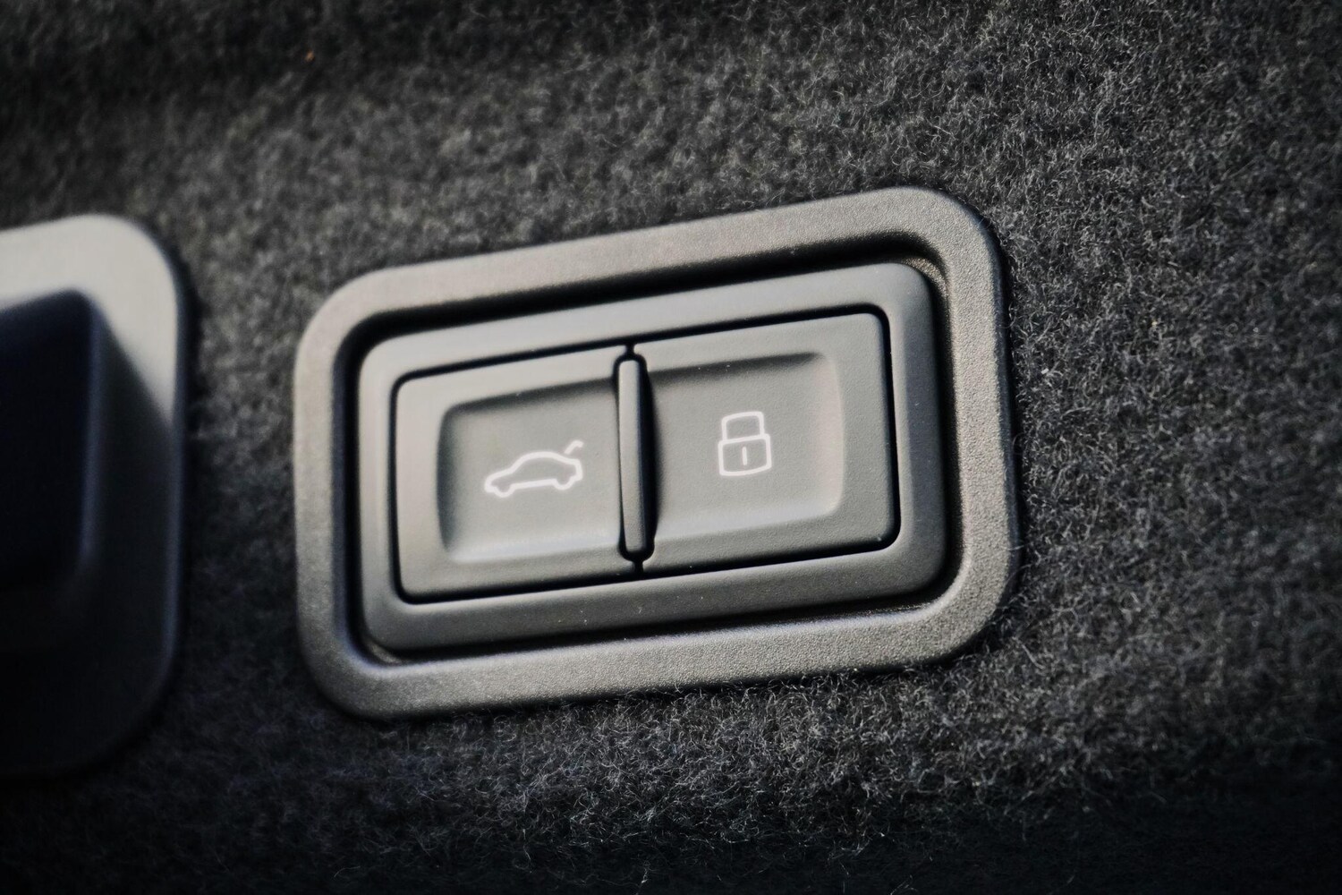 Used Audi A8 2014 for sale - 78062916: Photo 85