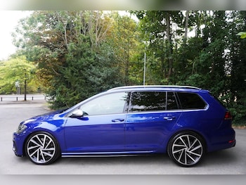 Used Volkswagen Golf 2017 for sale - 75589541: Photo