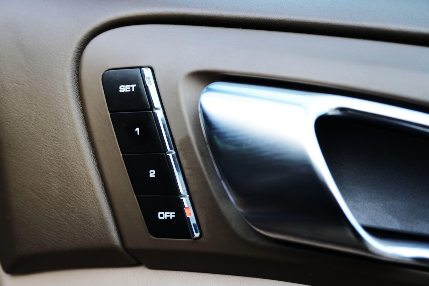 Used Porsche Cayenne for sale - 76620384: Photo 13