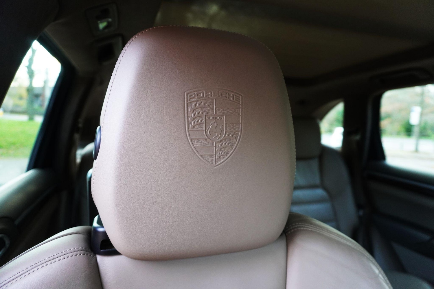 Used Porsche Cayenne for sale - 76620384: Photo 19