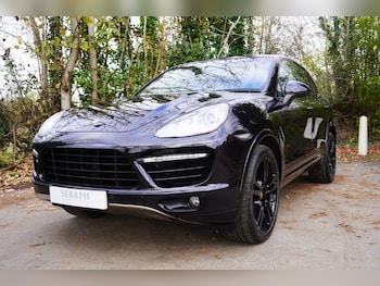 (60) - 4.8T V8 TiptronicS 4WD Euro 5 (s/s) 5dr