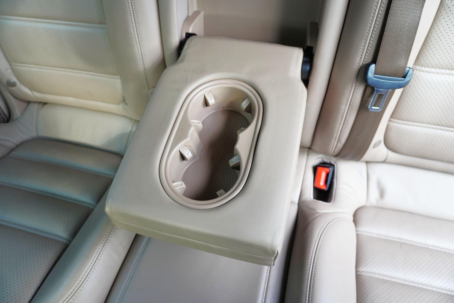 Used Porsche Cayenne for sale - 76620384: Photo 71