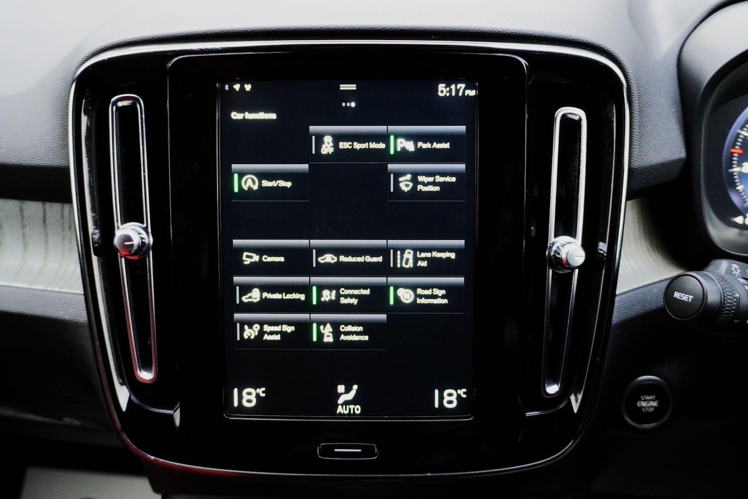 Used Volvo XC40 2020 for sale - 77646936: Photo 24