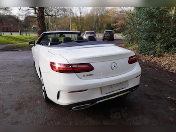 Used Mercedes-Benz E Class 2018 for sale - 76573211: Photo