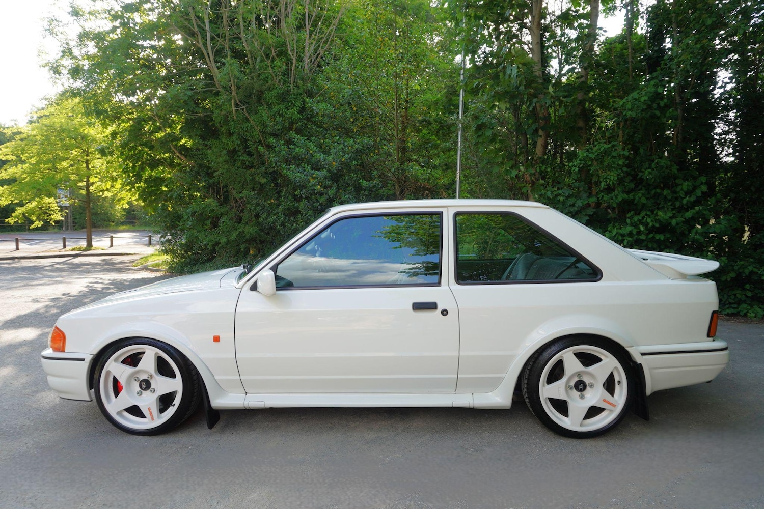 Used Ford Escort for sale - 77040393: Photo 3