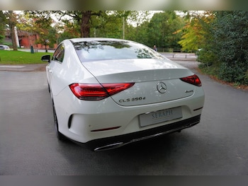 Used Mercedes-Benz CLS 2018 for sale - 76043308: Photo