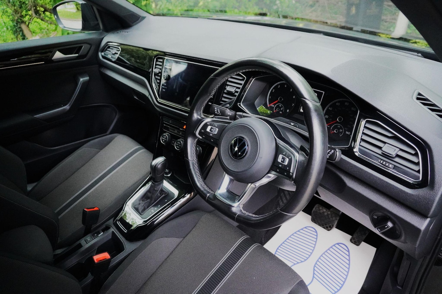 Used Volkswagen T-Roc 2021 for sale - 77799388: Photo 10