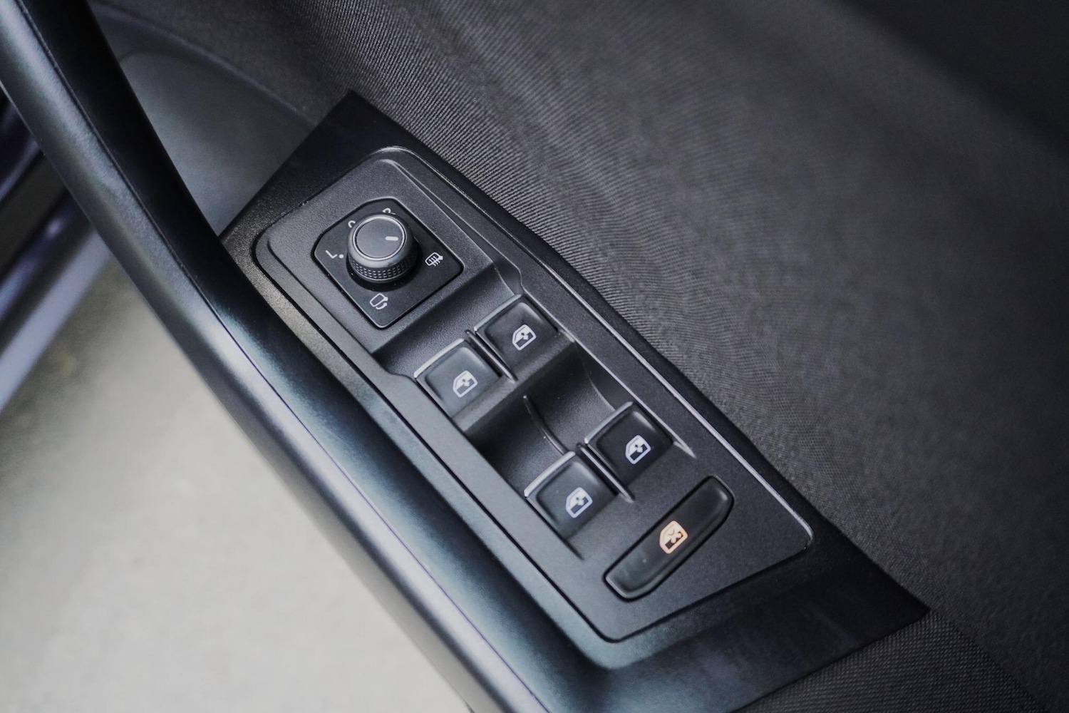 Used Volkswagen T-Roc 2021 for sale - 77799388: Photo 13