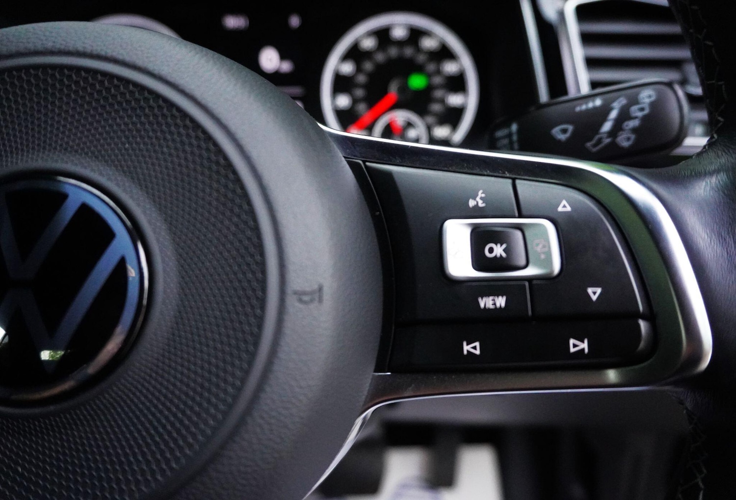 Used Volkswagen T-Roc 2021 for sale - 77799388: Photo 33