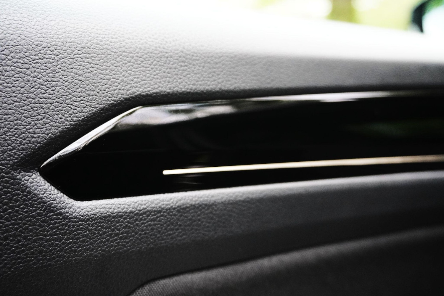 Used Volkswagen T-Roc 2021 for sale - 77799388: Photo 45