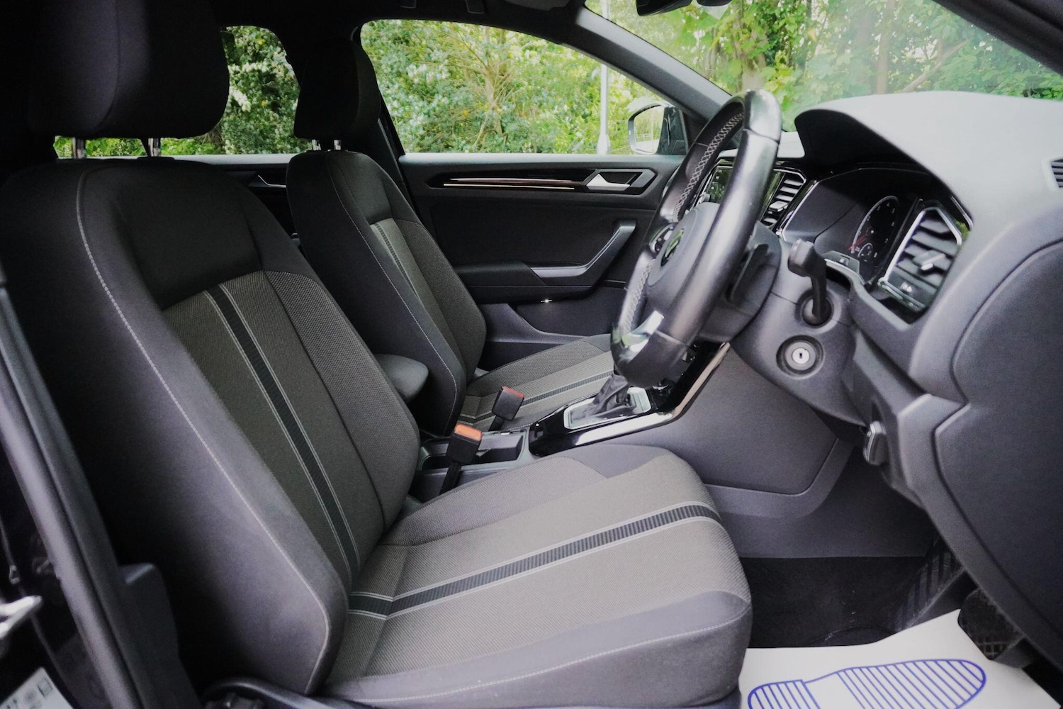 Used Volkswagen T-Roc 2021 for sale - 77799388: Photo 9