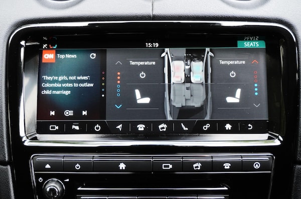 Used Jaguar XJ 2018 for sale - 75670524: Photo 30