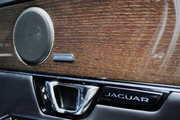 Used Jaguar XJ 2018 for sale - 75670524: Photo 48