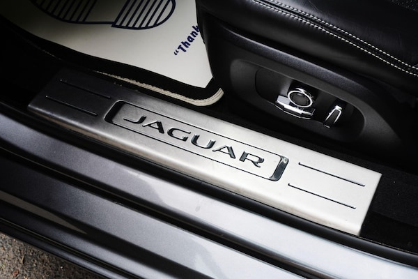 Used Jaguar XJ 2018 for sale - 75670524: Photo 55