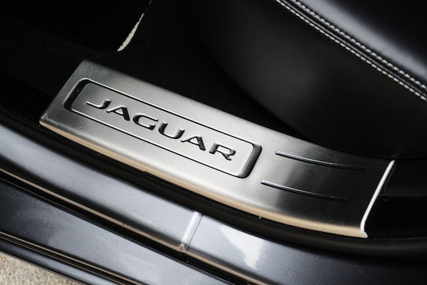 Used Jaguar XJ 2018 for sale - 75670524: Photo 65