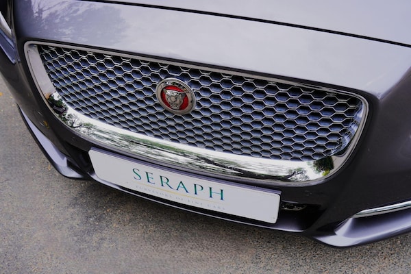 Used Jaguar XJ 2018 for sale - 75670524: Photo 72