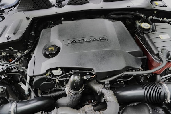 Used Jaguar XJ 2018 for sale - 75670524: Photo 80