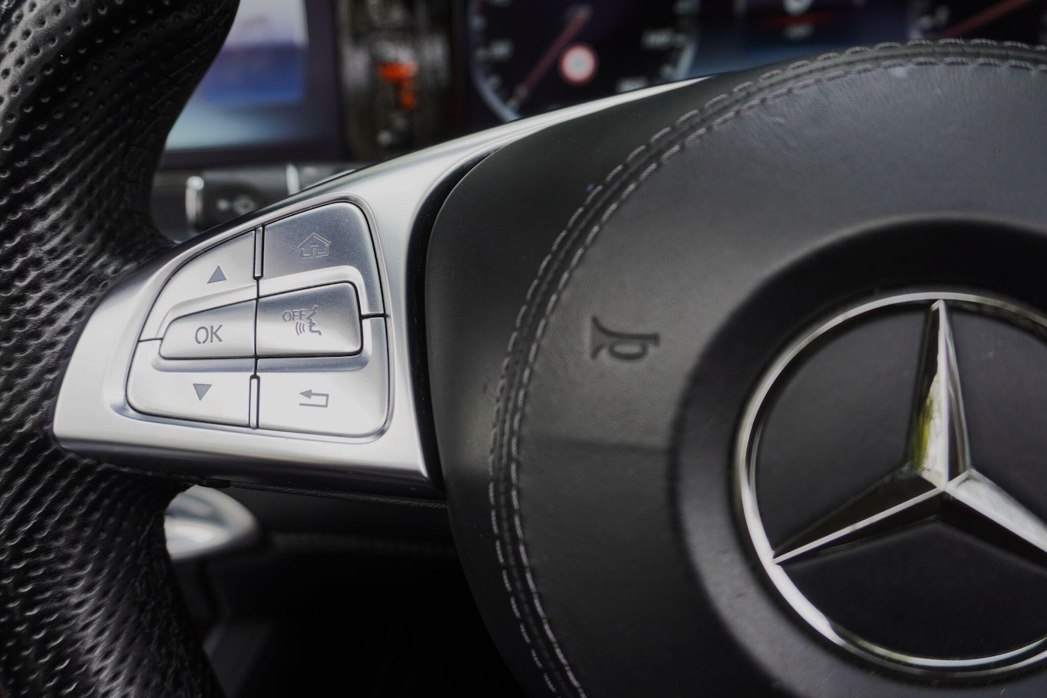 Used Mercedes-Benz S Class 2017 for sale - 76990359: Photo 29