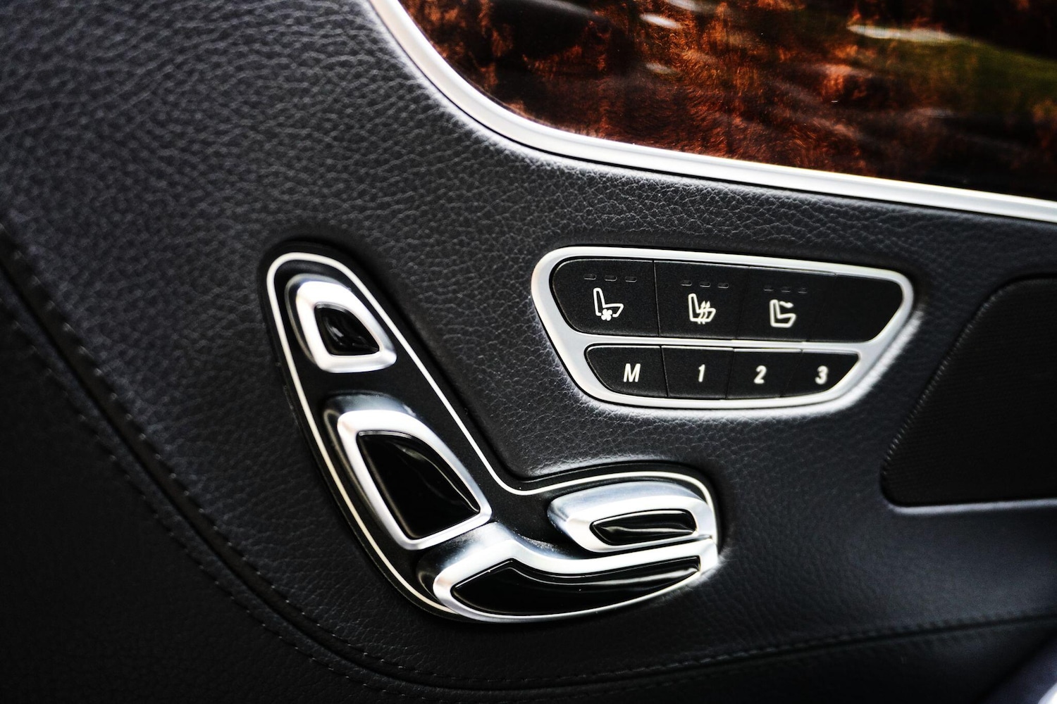 Used Mercedes-Benz S Class 2017 for sale - 76990359: Photo 40