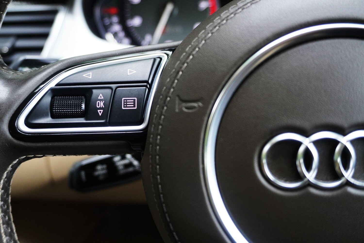 Used Audi A8 2016 for sale - 78063072: Photo 34