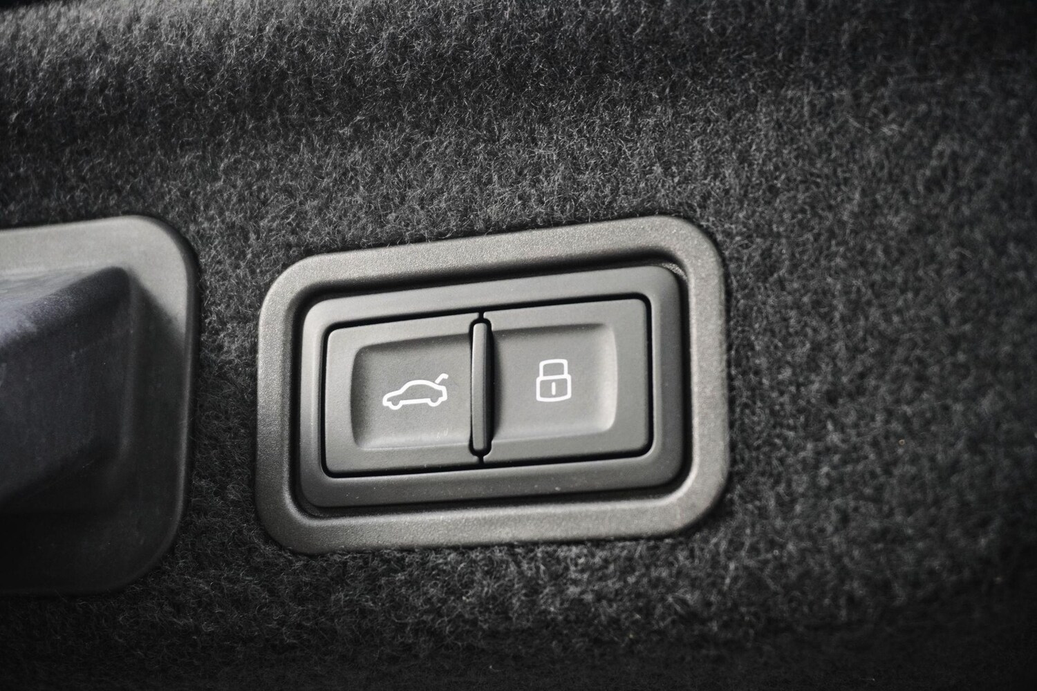 Used Audi A8 2016 for sale - 78063072: Photo 84