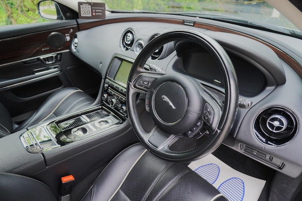 Used Jaguar XJ 2017 for sale - 75485516: Photo 10