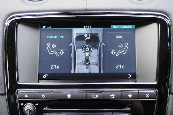 Used Jaguar XJ 2017 for sale - 75485516: Photo 28