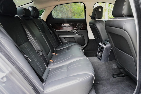 Used Jaguar XJ 2017 for sale - 75485516: Photo 43
