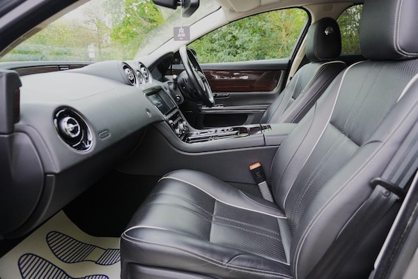 Used Jaguar XJ 2017 for sale - 75485516: Photo 49