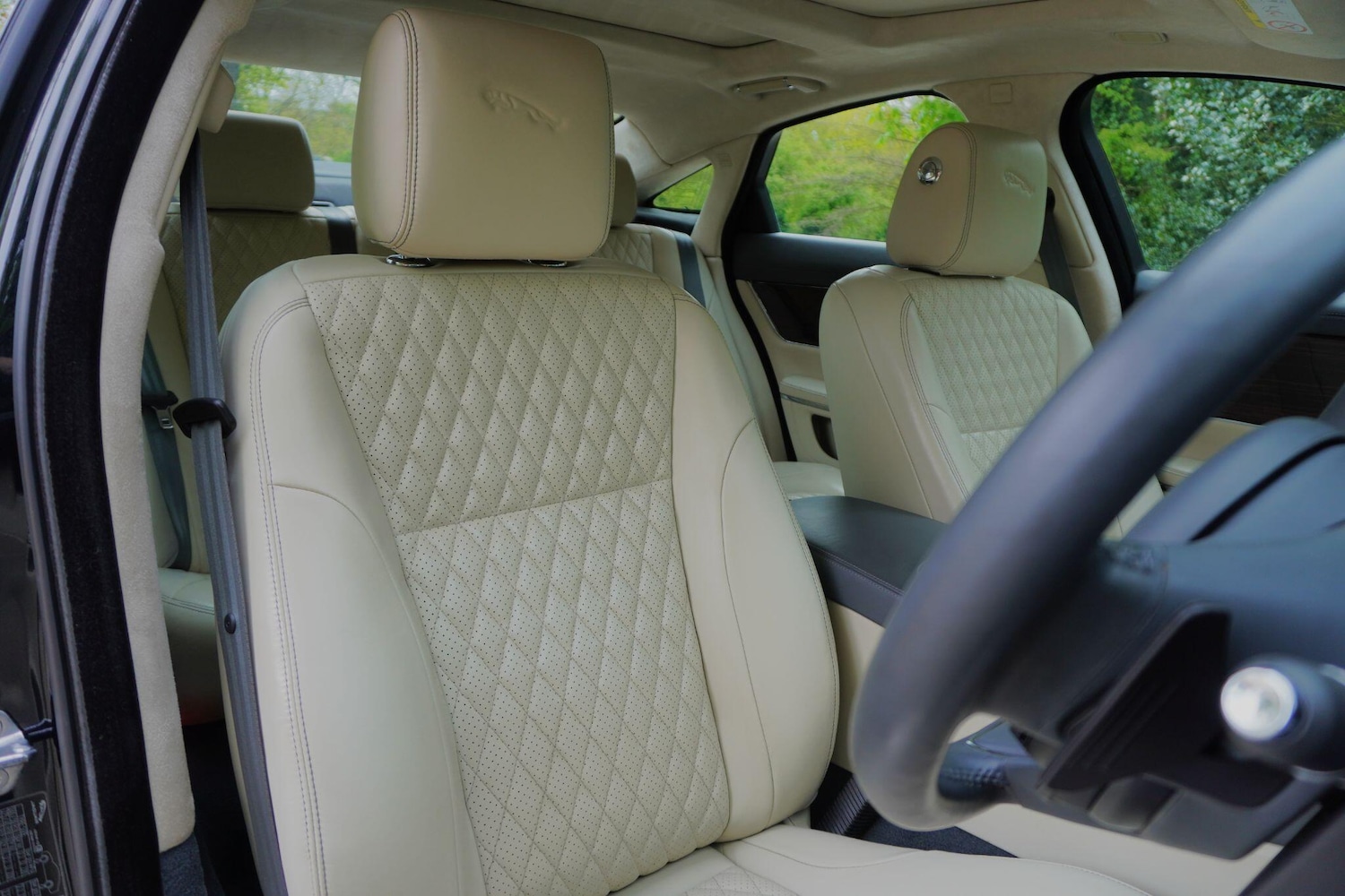 Used Jaguar XJ 2019 for sale - 78062927: Photo 15