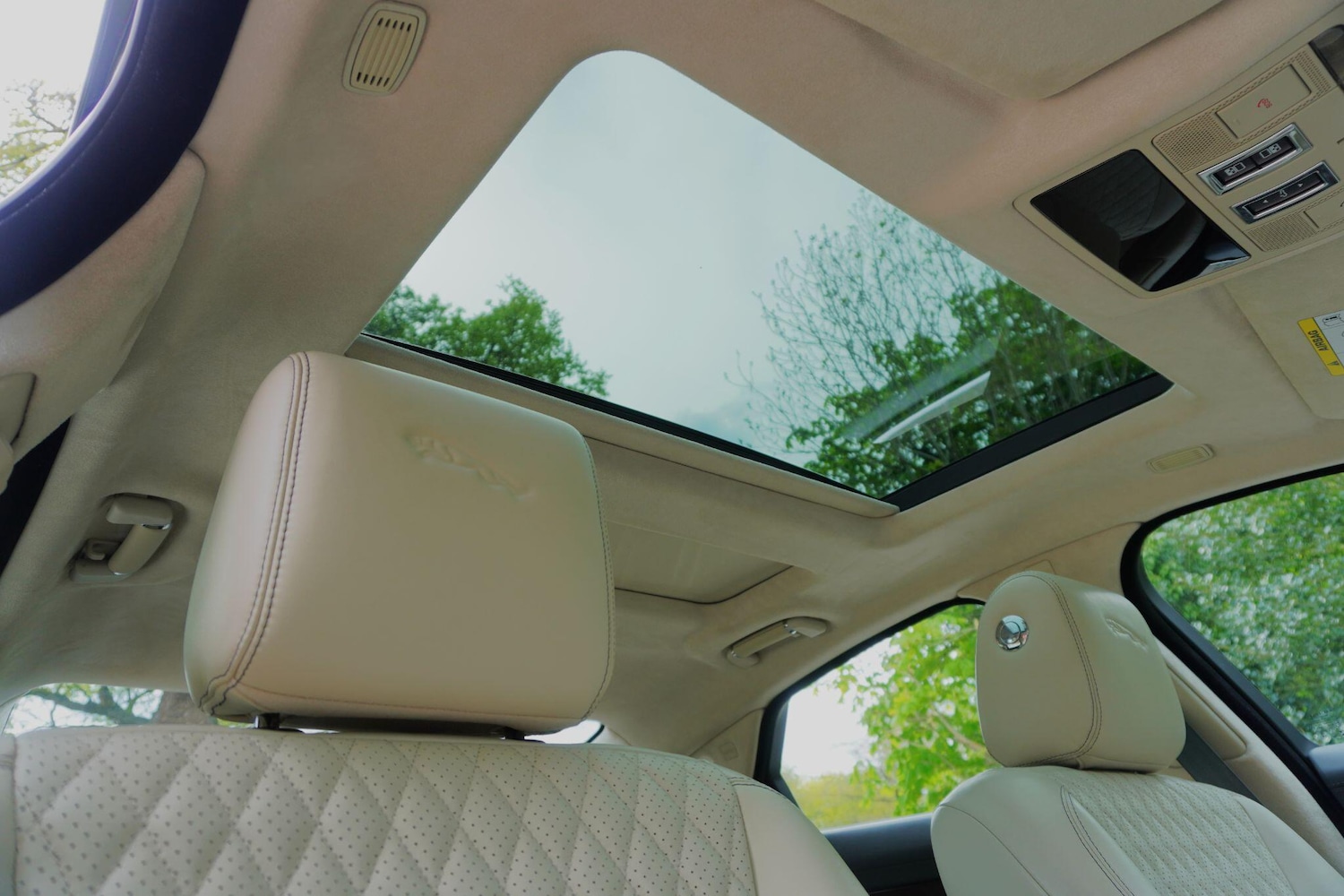 Used Jaguar XJ 2019 for sale - 78062927: Photo 19