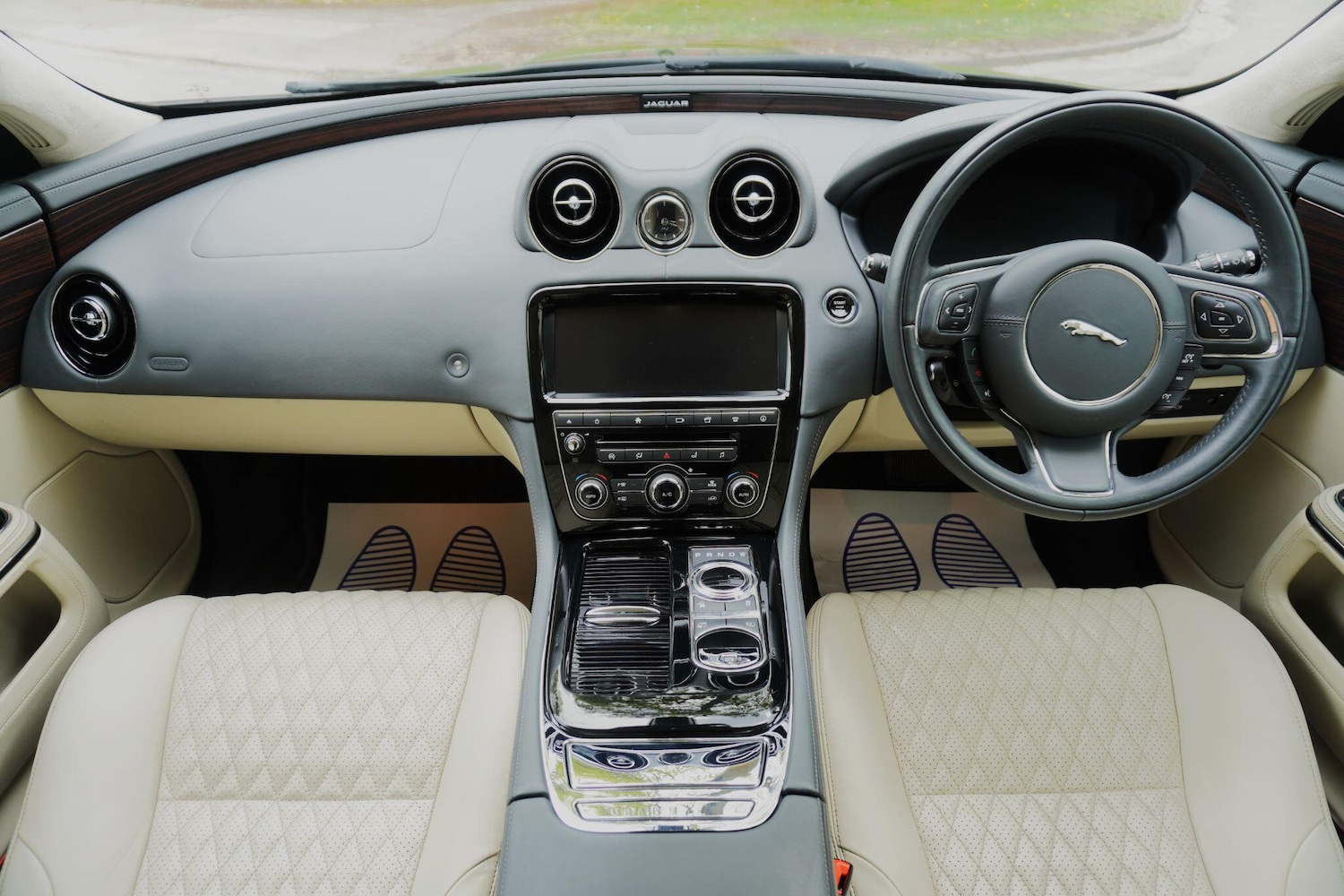 Used Jaguar XJ 2019 for sale - 78062927: Photo 20