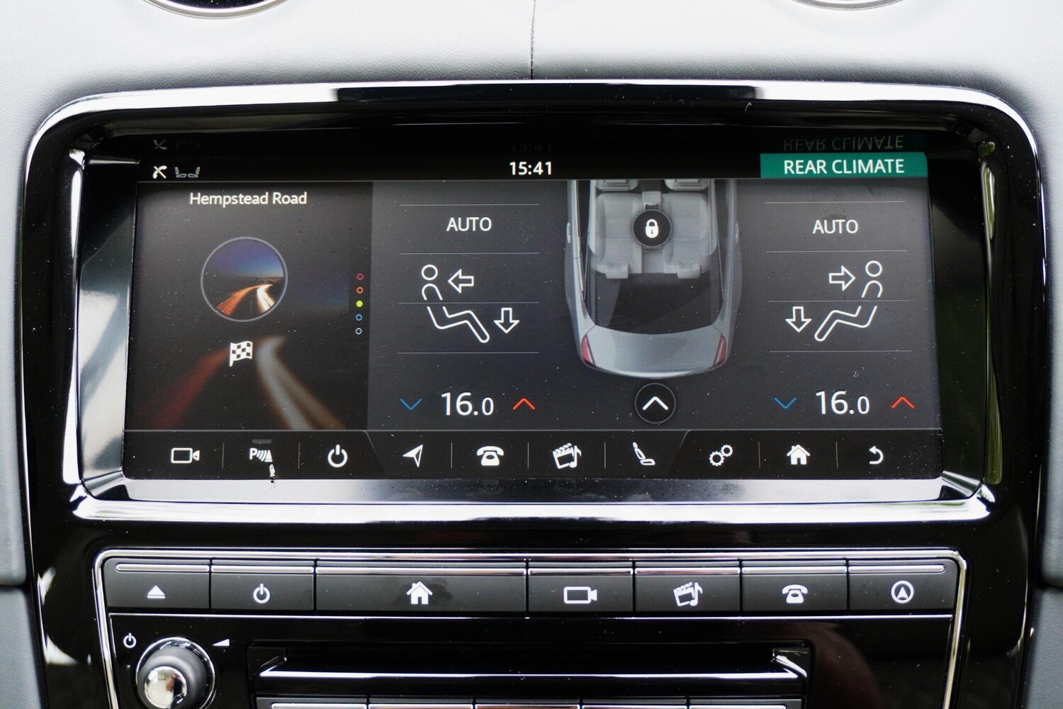 Used Jaguar XJ 2019 for sale - 78062927: Photo 32