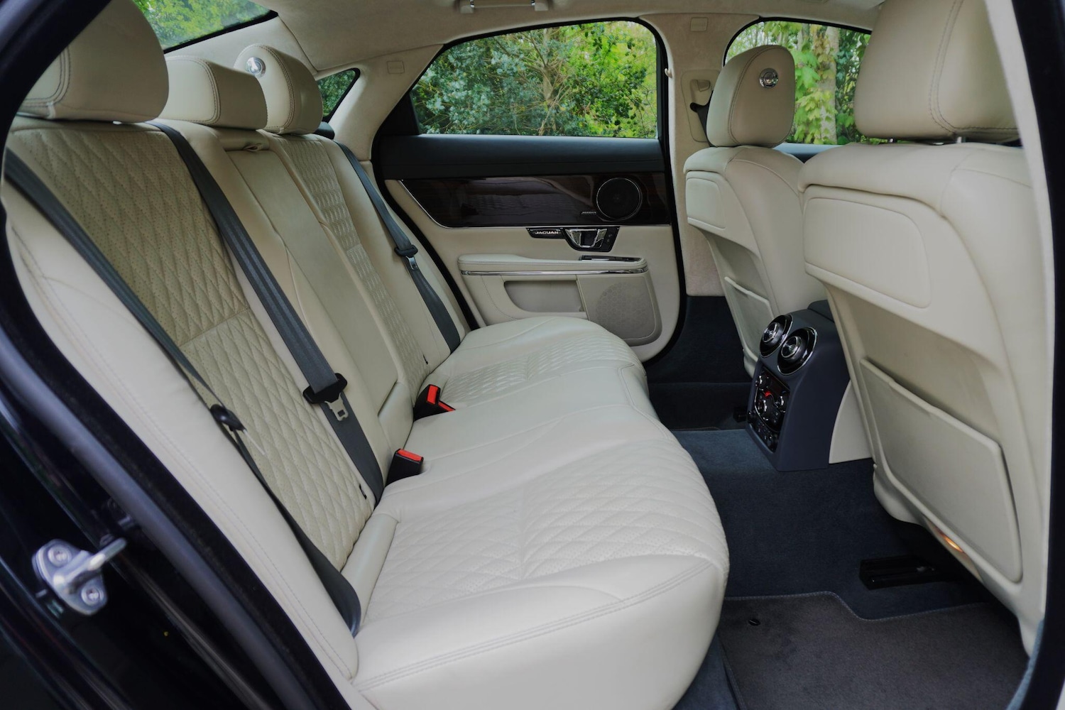 Used Jaguar XJ 2019 for sale - 78062927: Photo 44