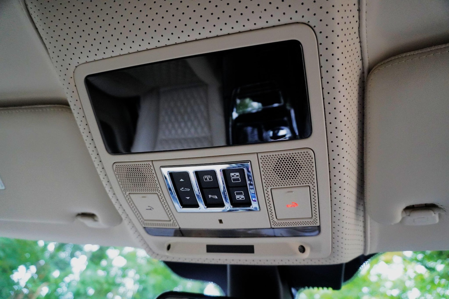 Used Jaguar XJ 2017 for sale - 76991070: Photo 22