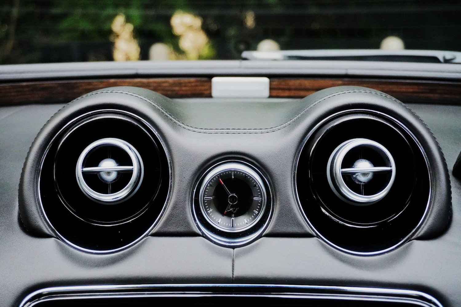 Used Jaguar XJ 2017 for sale - 76991070: Photo 24