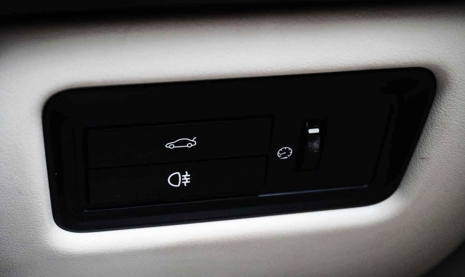 Used Jaguar XJ 2017 for sale - 76991070: Photo 48