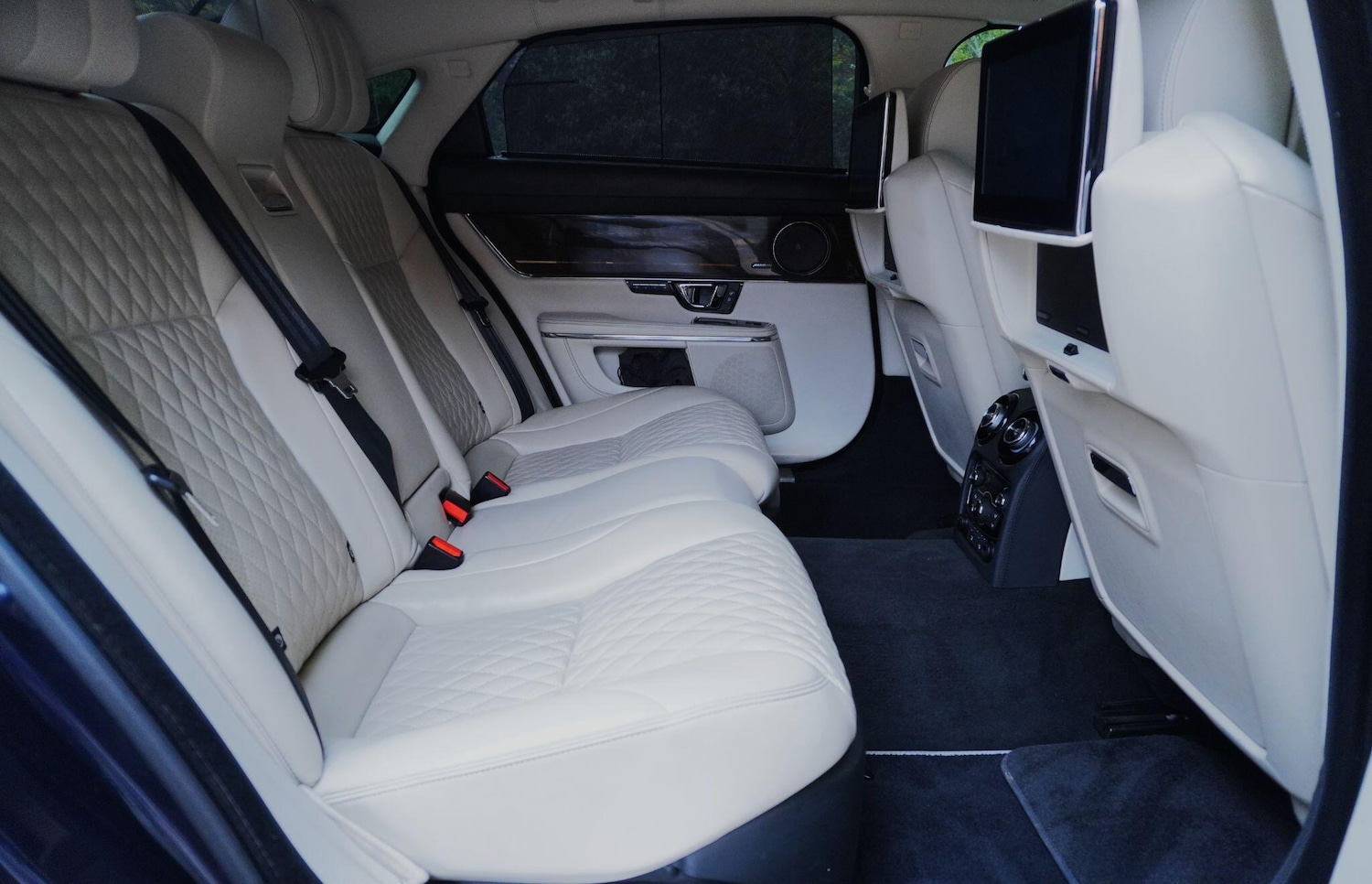 Used Jaguar XJ 2017 for sale - 76991070: Photo 49