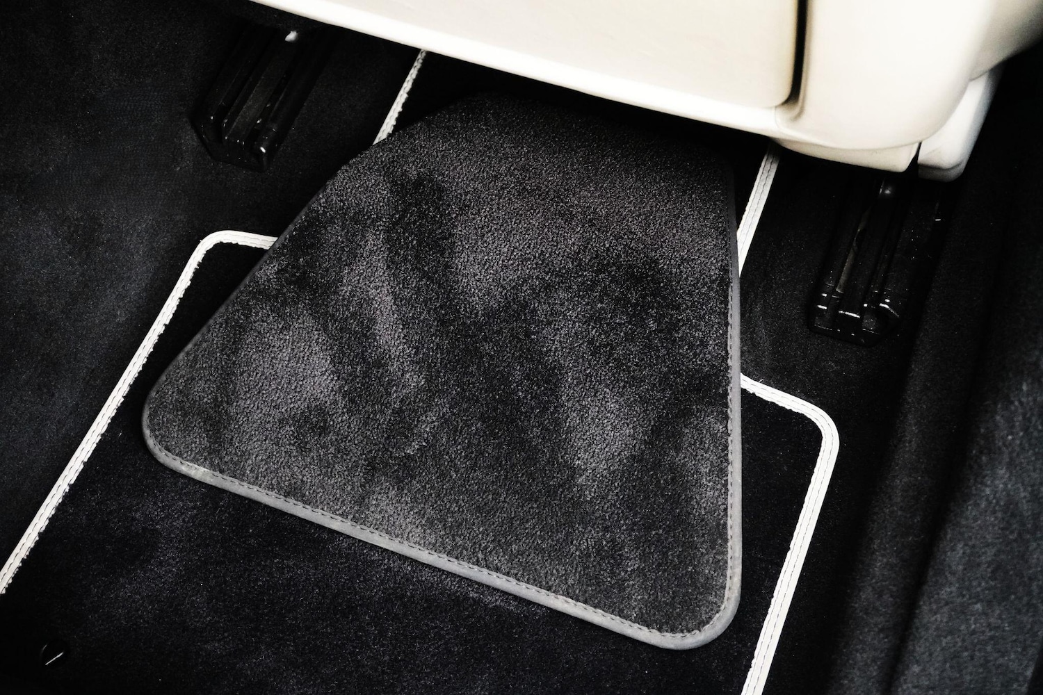 Used Jaguar XJ 2017 for sale - 76991070: Photo 57