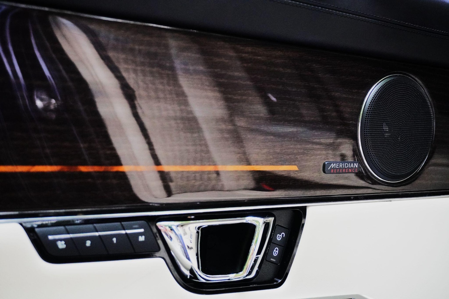 Used Jaguar XJ 2017 for sale - 76991070: Photo 78