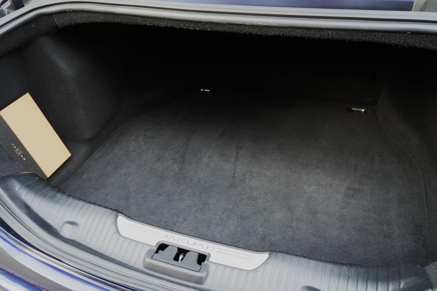 Used Jaguar XJ 2017 for sale - 76991070: Photo 95