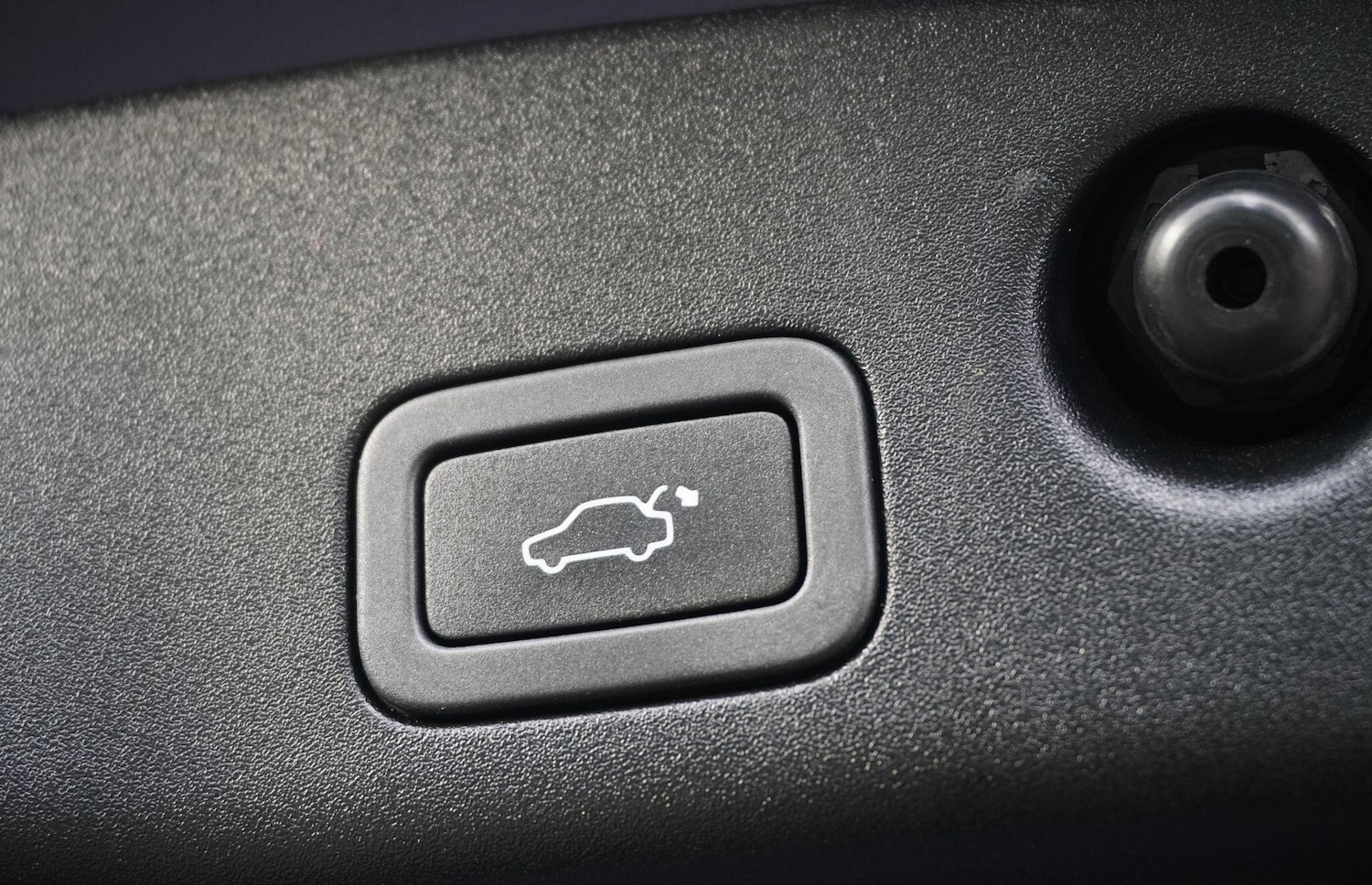 Used Jaguar XJ 2017 for sale - 76991070: Photo 96