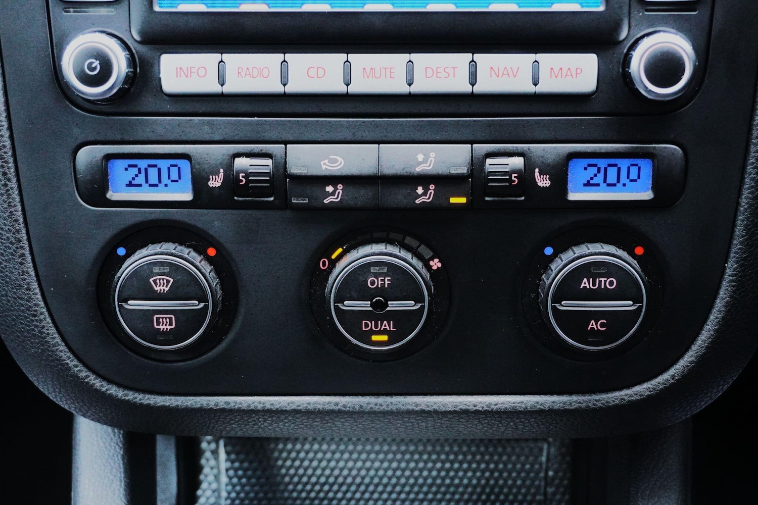 Used Volkswagen Golf for sale - 76964704: Photo 22