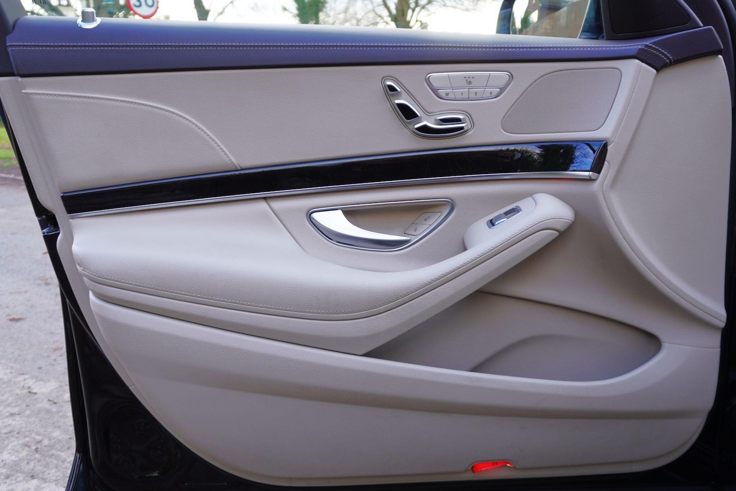 Used Mercedes-Benz S Class 2015 for sale - 76898273: Photo 49