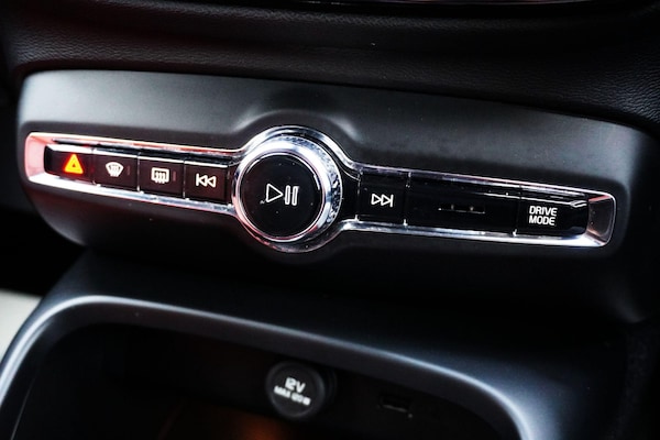 Used Volvo XC40 2020 for sale - 75485508: Photo 29
