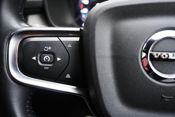 Used Volvo XC40 2020 for sale - 75485508: Photo 31