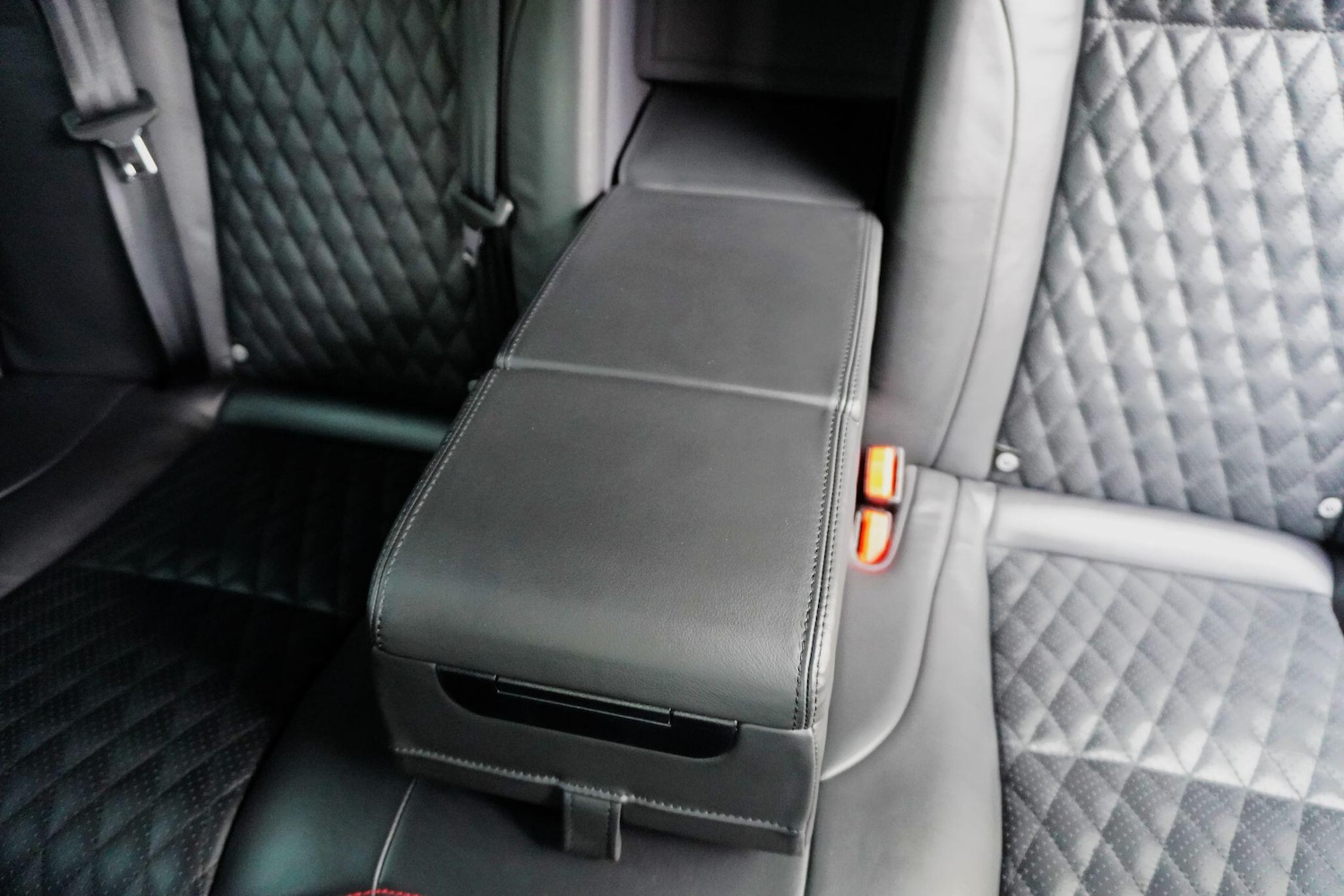 Used Jaguar XJ 2018 for sale - 78063034: Photo 68