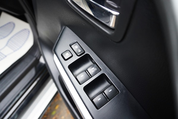 Used Mitsubishi Shogun Sport 2018 for sale - 76307377: Photo 13