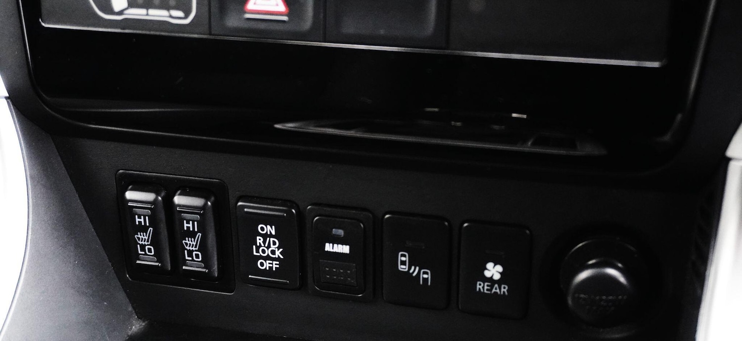 Used Mitsubishi Shogun Sport 2018 for sale - 76307377: Photo 26