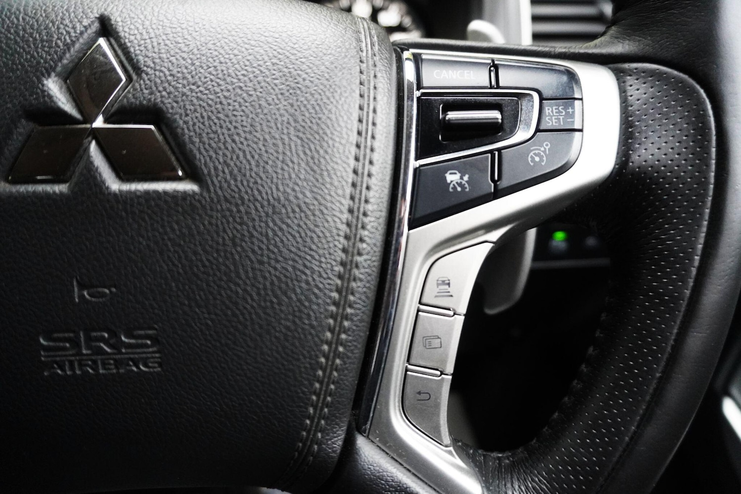 Used Mitsubishi Shogun Sport 2018 for sale - 76307377: Photo 30